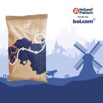 Holland cadeaupakket XXL nr 5 met 2 talig Holland boek | Hollandse cadeautjes | Pakket met diverse Hollandse lekkernijen