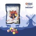 Cadeaupakket - Kerstpakket - Hollandse cadeautjes - Holland brievenbus Pakket -  Geschenkset voor vrouw en man met o.m. Hollandse stroopwafels, chocolade en snoepjes 
