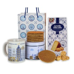 Geschenkpakket met blik stroopwafels Goud biscuitkoekjes en Amsterdam mok